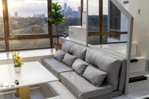 NomeHome BGC Bellagio 120 sqm Golfview 3BR Loft
