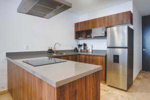 Luxury 2BR Retreat with Private Pool & Spa