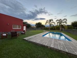 Casa con pileta cerca de Salta