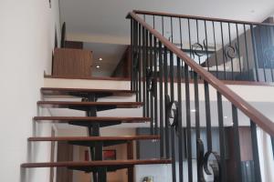 Signature Duplex - Pentstudio West Lake by JANADE Loft Suites