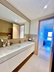 Luxury Al Mouj Apartment with Sea View