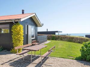 5 person holiday home in Juelsminde-By Traum