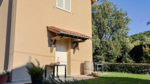 Montecarlo Winery - in a Tuscan Farm with Wi-Fi