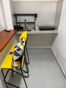 AP31 - Suíte Privativa e Aconchegante com Mini Cozinha a 3 Minutos da Praia