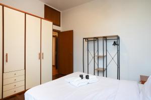 Rho Apartment