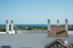 Paraiso Pueblo Penthouse - Rooftop Views & Garage