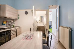 Relax House