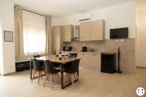 CASA IOLE Appartamento Nuovo Ampio Villa Comunale