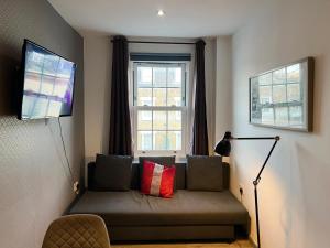 Large Terrace in Cathedral Quarter