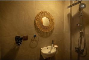 Flora Birgi Taş Konak