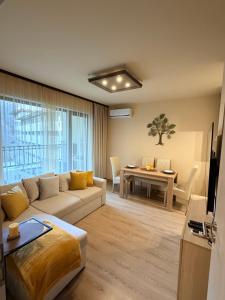 Stylish Park View Apartment in Argisht Partez Golden Sands