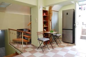 The Loft Beyond The Sea, 3 storey Residence, 67 Mandilara