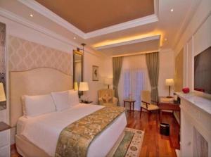 Hotel Lime Pride By GK Group Near IGI Delhi Airport