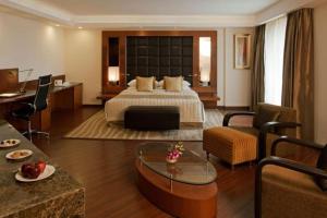 Hotel Lime Pride By GK Group Near IGI Delhi Airport