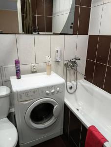 Однокімнатні апартаменти на Соцмісті за адресою Металургів 21