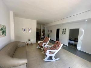 APARTAMENTO COMPLETO, Piedra viva