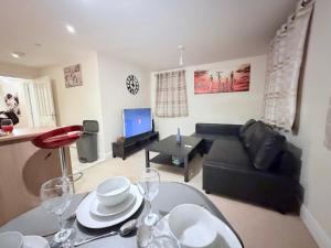 Hereford Stays Apartment 7 with Free Parking & WiFi