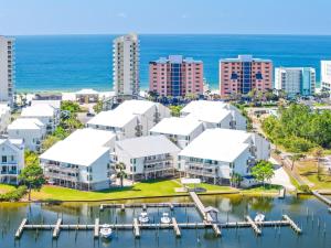 Cotton Bayou- Bring your boat! Summer Vacation Awaits - Free Daily Activities
