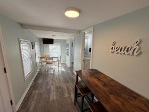2 Bedroom Pet Friendly Duplex Steps From Beach - Free Daily Activities!