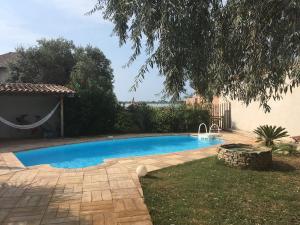 Villa avec piscine proche de la mer