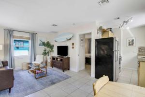 Cottage 3 on Penn - Pool