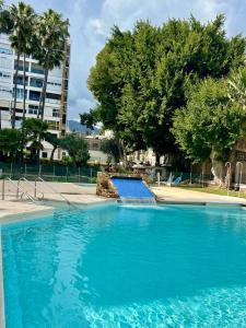 Alay Apartment, 3 Minutes to the Beach, Pool, Puerto Marina