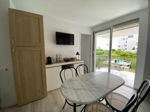 Appartement rénové vue mer, parking - 4 pers. - FR-1-81-734