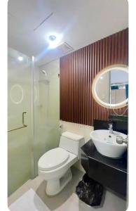 Walk to Casino & Mall I 9 mins to NAIA T3,T2,&T1