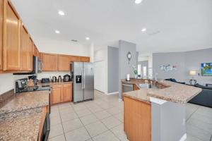 Spacious 7-bedroom villa with stunning golf course villa