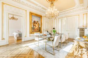 Soirée Villa near Alster with Garden and Party Room