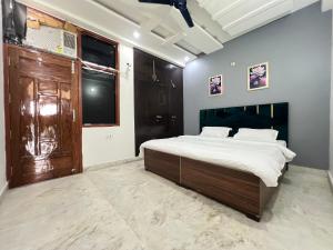 Book N Go HomeStay - Greater Noida