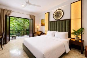 Sundaras Infinity Jungle Resort & Spa