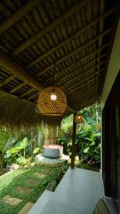 DPenglipuran Jungle House