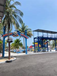 Marina Cove Homesty Candy Home