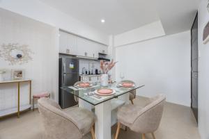 Virgo Nest Rentals - Avida Riala IT Park - City View