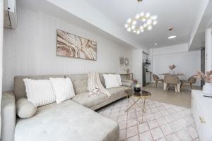 Virgo Nest Rentals - Avida Riala IT Park - City View