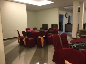 Grand Business Hotel