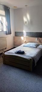 Spacious apartment in green district.