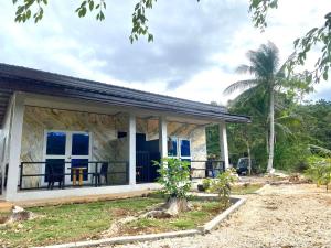 Mural Mountain Stay