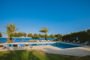 Elya Beach Luxury Suites