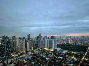 The gramercy Residence staycation Makati