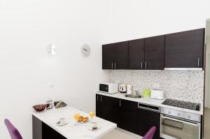 LUV Luxury Apartments