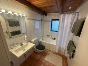 Casa Giacomina Historic farmhouse in the heart of Avegno