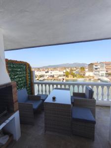 Appartement entre port et montagne