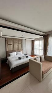 Mida Grande Sea view apartment king-size bed