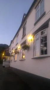 The Railway Inn - Llandyssil