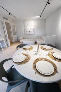 Luxurious 2-bedroom apartment - Cannes Center