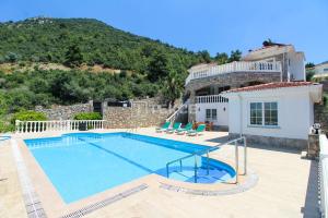 TEKCE Yeşilüzümlü Villa No 17