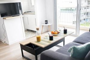 Coeur de Juan - Studio, 4P, PK, AC, centre & plage