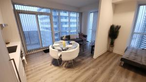 Cozy Urban 1 Bedroom Suite, Stylish Comfort in Vaughan